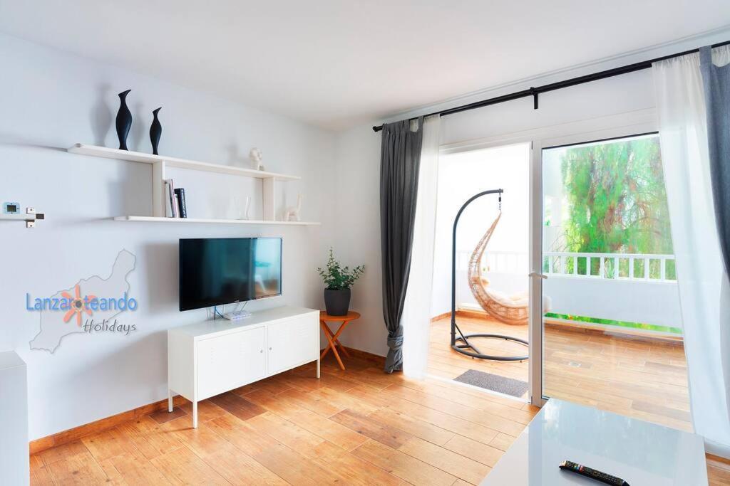 Vivienda Vacacional El Descanso Costa Teguise Exteriér fotografie