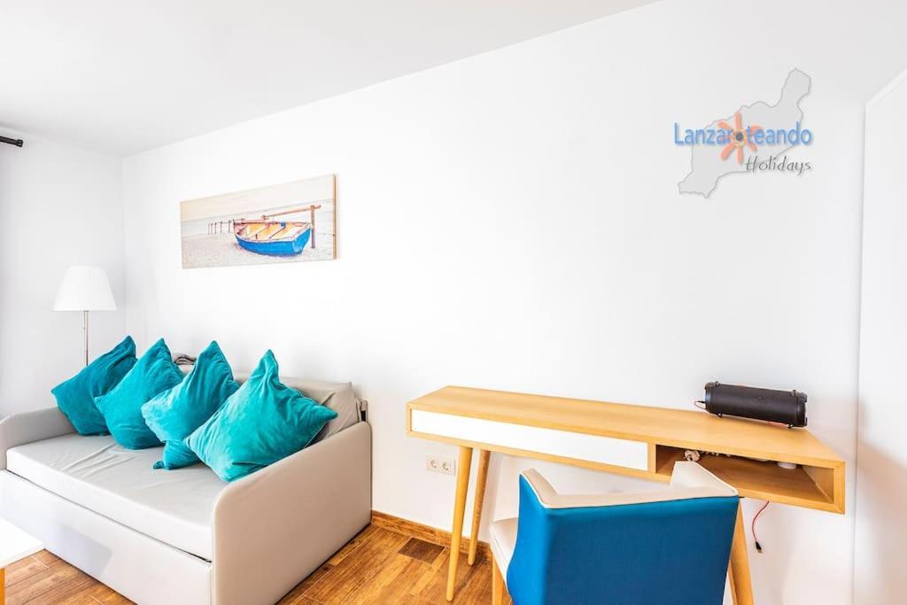 Vivienda Vacacional El Descanso Costa Teguise Exteriér fotografie