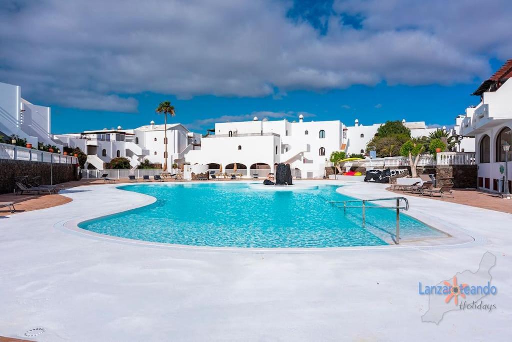 Vivienda Vacacional El Descanso Costa Teguise Exteriér fotografie