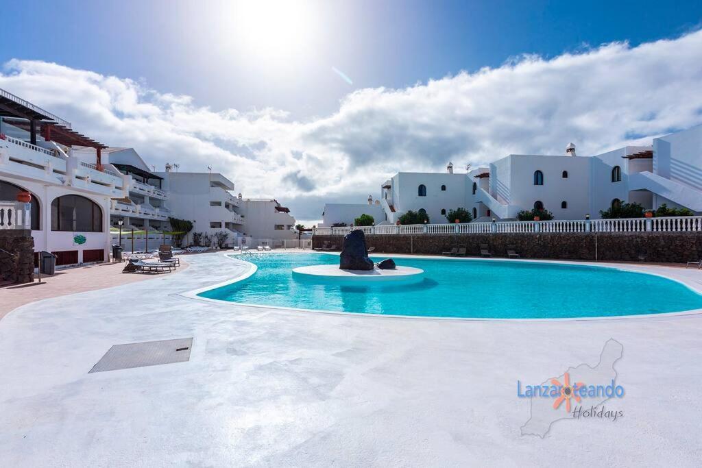 Vivienda Vacacional El Descanso Costa Teguise Exteriér fotografie